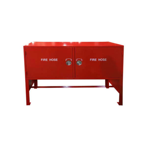 F94 Outside hose storage cabinet