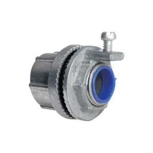 Watertight conduit hub with grounding lug